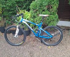 Mountain  bike