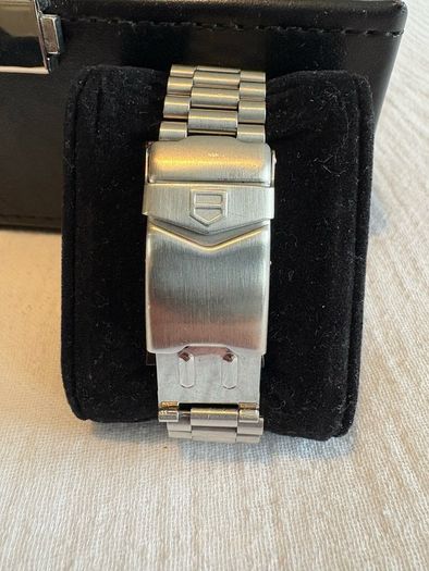 TAG Heuer 2000 Professional 200M Quartz