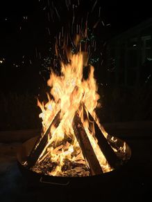 Large Round Fire Pit Bowl 80cm..free Nationwide Delivery