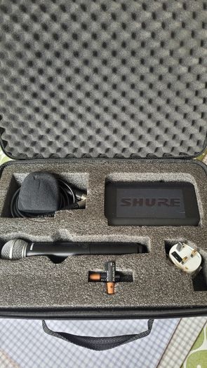 Shure BLX24/SM58 Handheld Wireless System