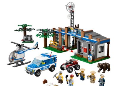 Lego City Forest Police Station 4440