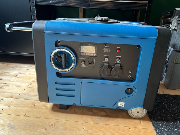 Hyundai 4.0kW Petrol Inverter Generator
