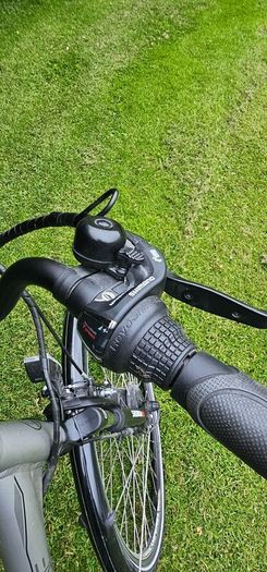 Hybrid E Bike