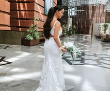 WEDDING dress ,shoes and veil,decorations,flower bouquet