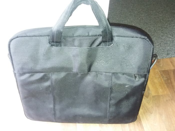 Laptop bag