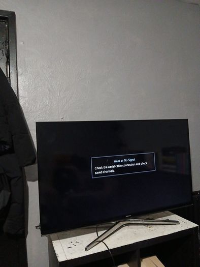 Samsung 40" Smart TV