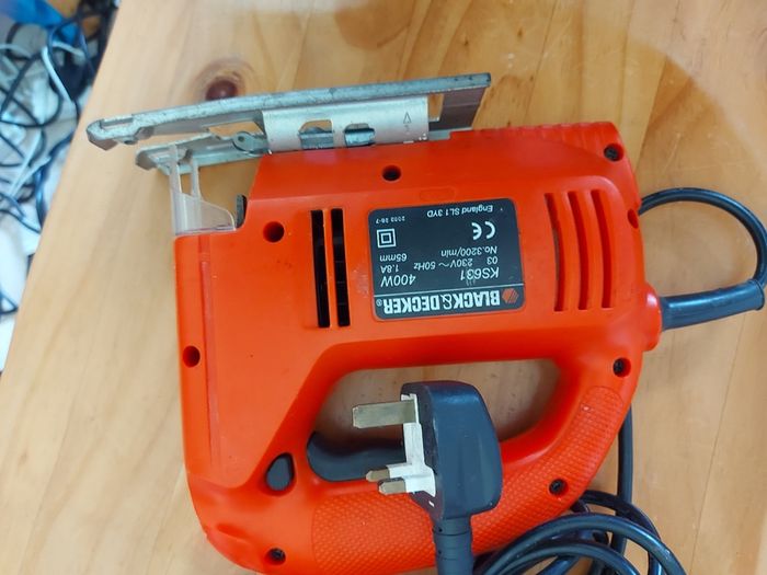 Black & Decker Jigsaw, 400w, Model KS631, working fine, very good condition
