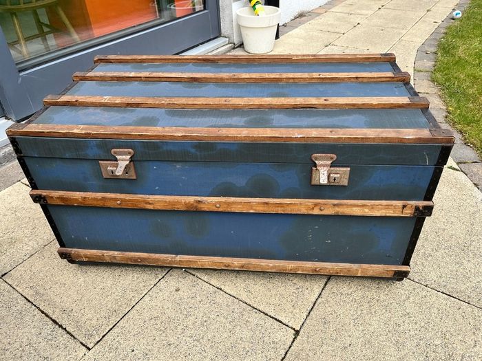 Vintage Trunk