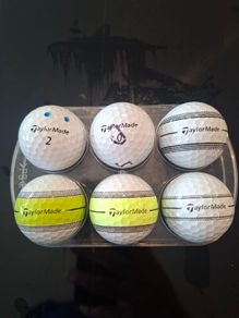 12 Taylormade Golf balls