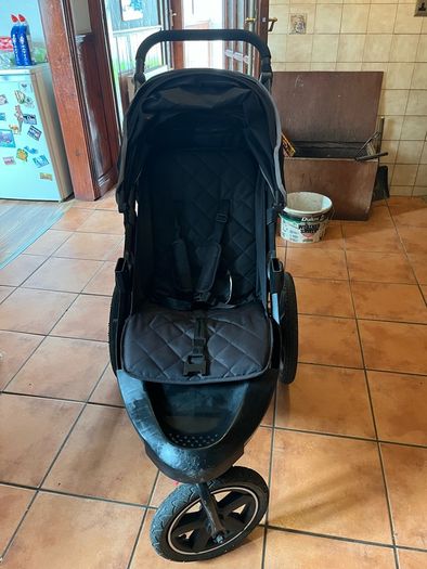 Ickle bubba Venus Prime Jogger I-size travel system and ISOFIX base