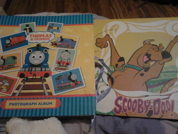 Thomas the tank engine/Scooby-Doo! Photo albums