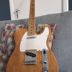 Telecaster-style electric guitar