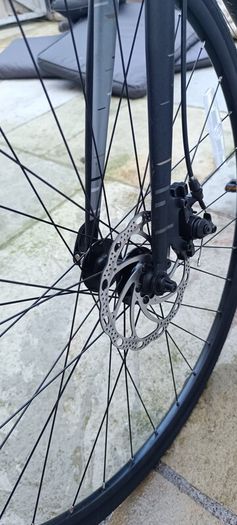 Carrera Zelos road bike