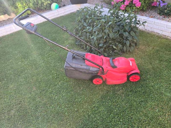 lawnmowers free