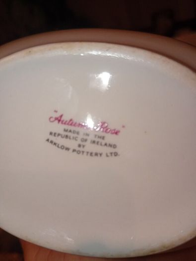 plates ect vintage