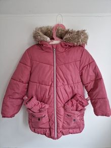 Girls 5-6yrs pink padded hooded coat & gloves