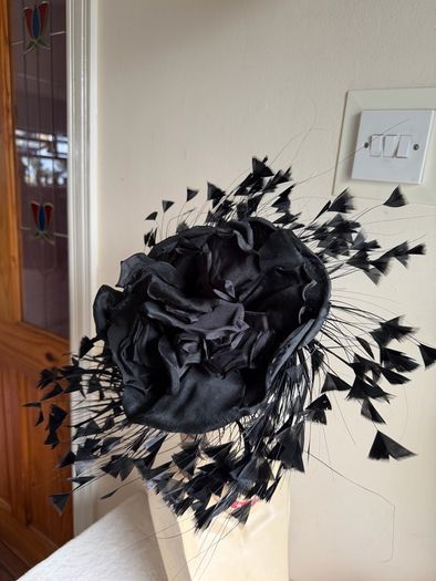fascinator