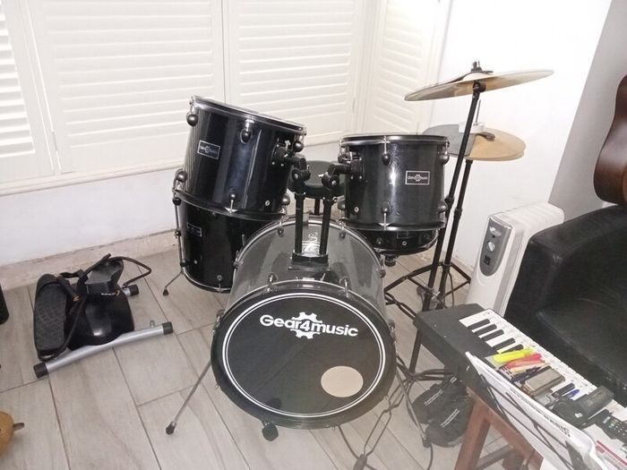 Gear 4 music Drum kit