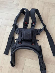 BabyBjorn Carrier