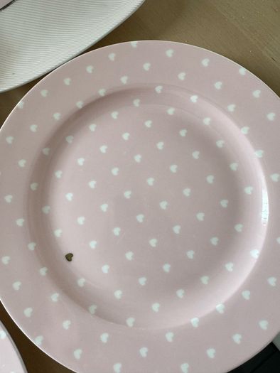Royal Victoria Vintage Tea Set for breakfast/tea time
