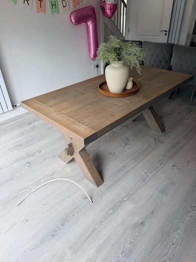 Diamond Furniture Horsen Y-Leg Dining Table 180cm x 90cm