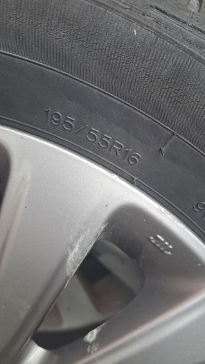 Alloy wheels