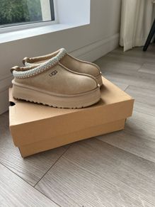 UGG slipper size 37