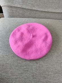 100% wool beret pink in very good condition one size fits all see last photo for exact measurements FREE STANDARD POSTAGE INCLUDED