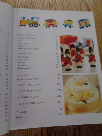 The Essential Guide To Cake Decorating Book for Sale