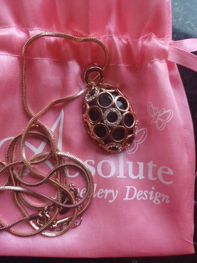 Absolute Necklace