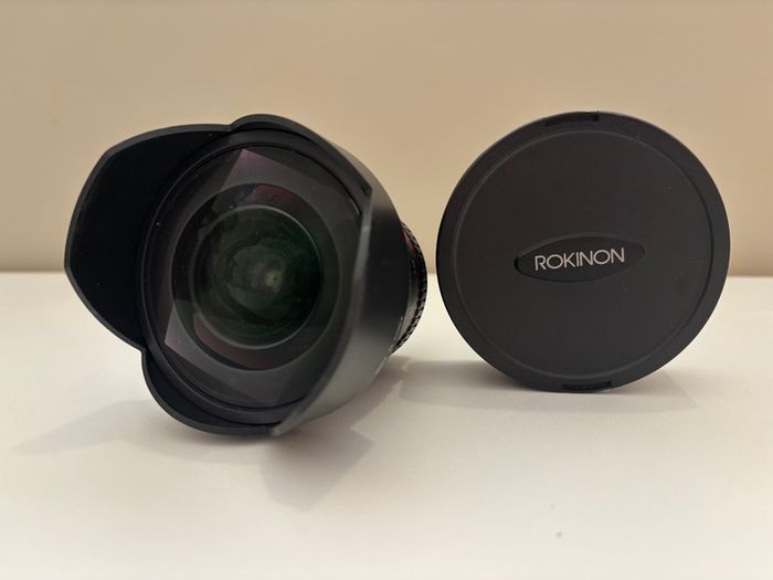 Rokinon 14mm f 2.8 ED AS IF UMC Wide Angle Lens Nikon F