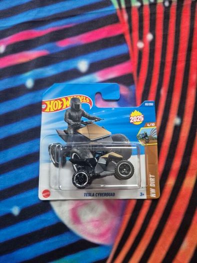 Tesla Cybertruck 2024 and Cyberquad Hot Wheels Mattel 1:64 Rolling Metal Silver Diecast Car