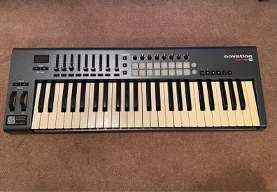 Novation Launchkey 49 Midi Keyboard