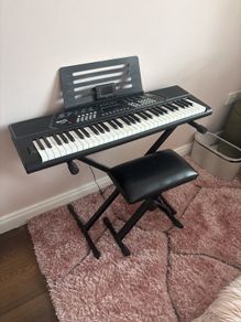 electric keyboard