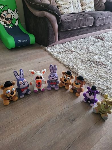 Very good  condition  plush  toys spent lots of money