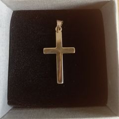 9CT gold cross pendant