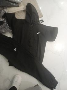 xl nike tracksuit