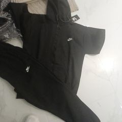 xl nike tracksuit
