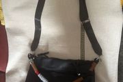 Punto Roma black medium size cross body shoulder bag Perfect condition Postage included