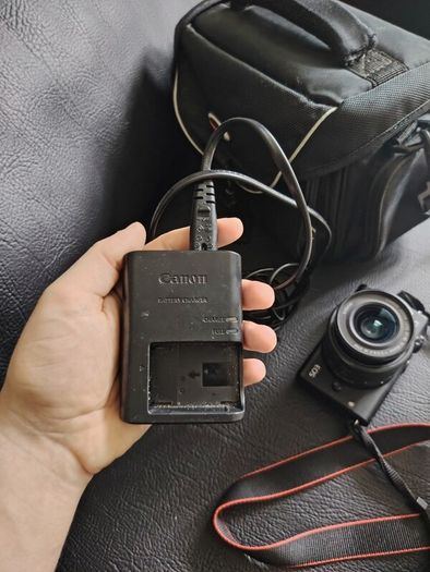 Canon M200 with Accessories