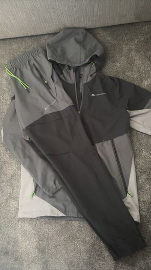 tracksuit
