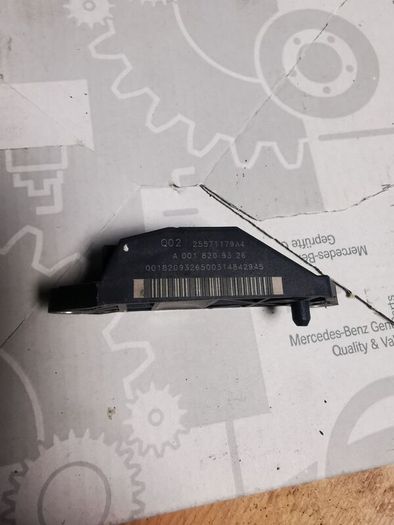 Mercedes W211 crash sensor