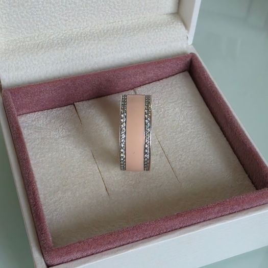 Pandora soft pink hearts band ring size 54 very good condition fully hallmarked(no box)