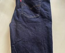 Levis High Rise Jeans