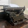 Underwood typewriter Image 2