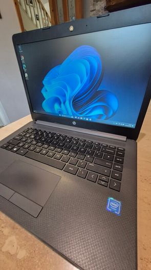 HP 240 G7  14" notebook