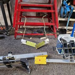 Geolux wheel alignment with tables