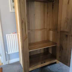 Portland Solid wooden wardrobe