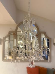 Crystal chandlier