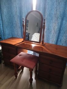 vanity unit
